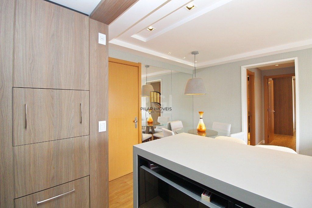 Apartamento para Venda - 62m², 2 dormitórios, sendo 1 suites, 2 vagas - Teresópolis