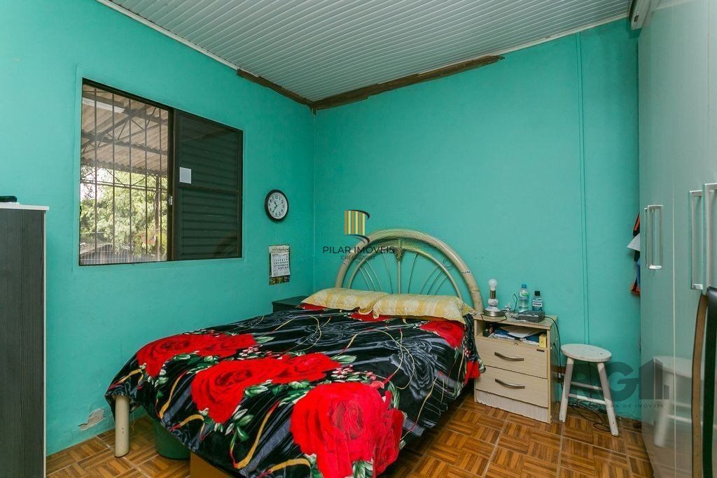Casa 2 dormitórios no bairro Cristal
