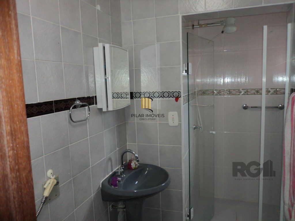Casa 4 dormitórios no bairro Remanso