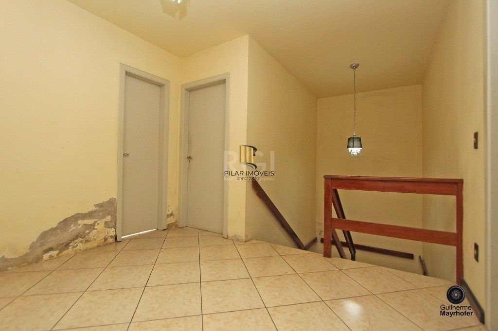 Casa para Venda - 400m², 5 dormitórios, sendo 1 suites, 3 vagas - Jardim Itu Sabará
