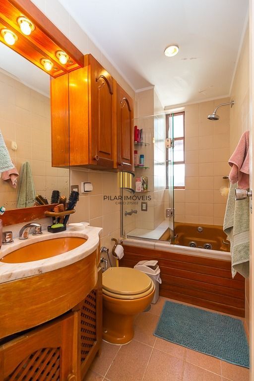Apartamento à venda com 2 quartos 73 m²