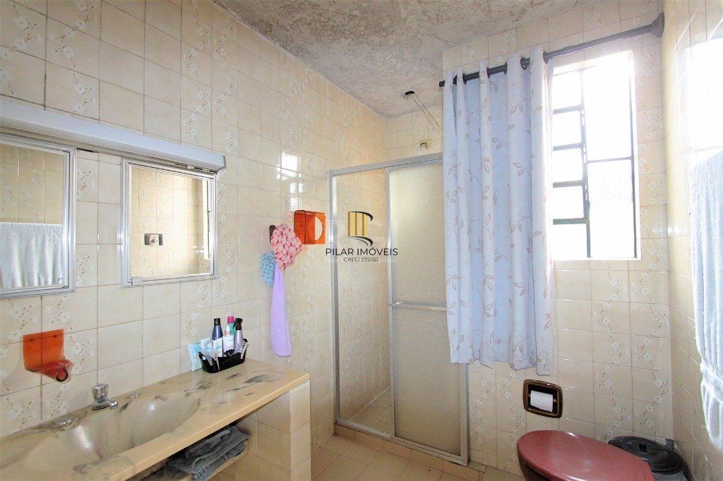Casa para Venda - 187m², 3 dormitórios, sendo 1 suites, 2 vagas - Jardim São Pedro