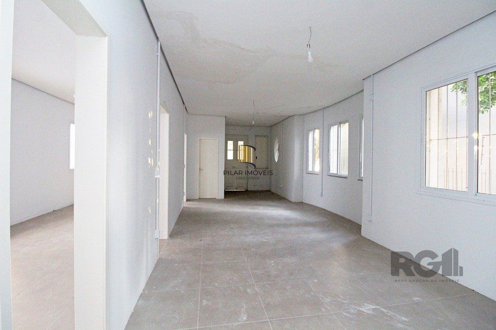 Casa 2 dormitórios no bairro Petrópolis
