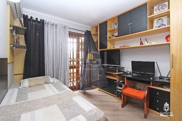 Excelente casa de 189m² com 3 dormitórios.