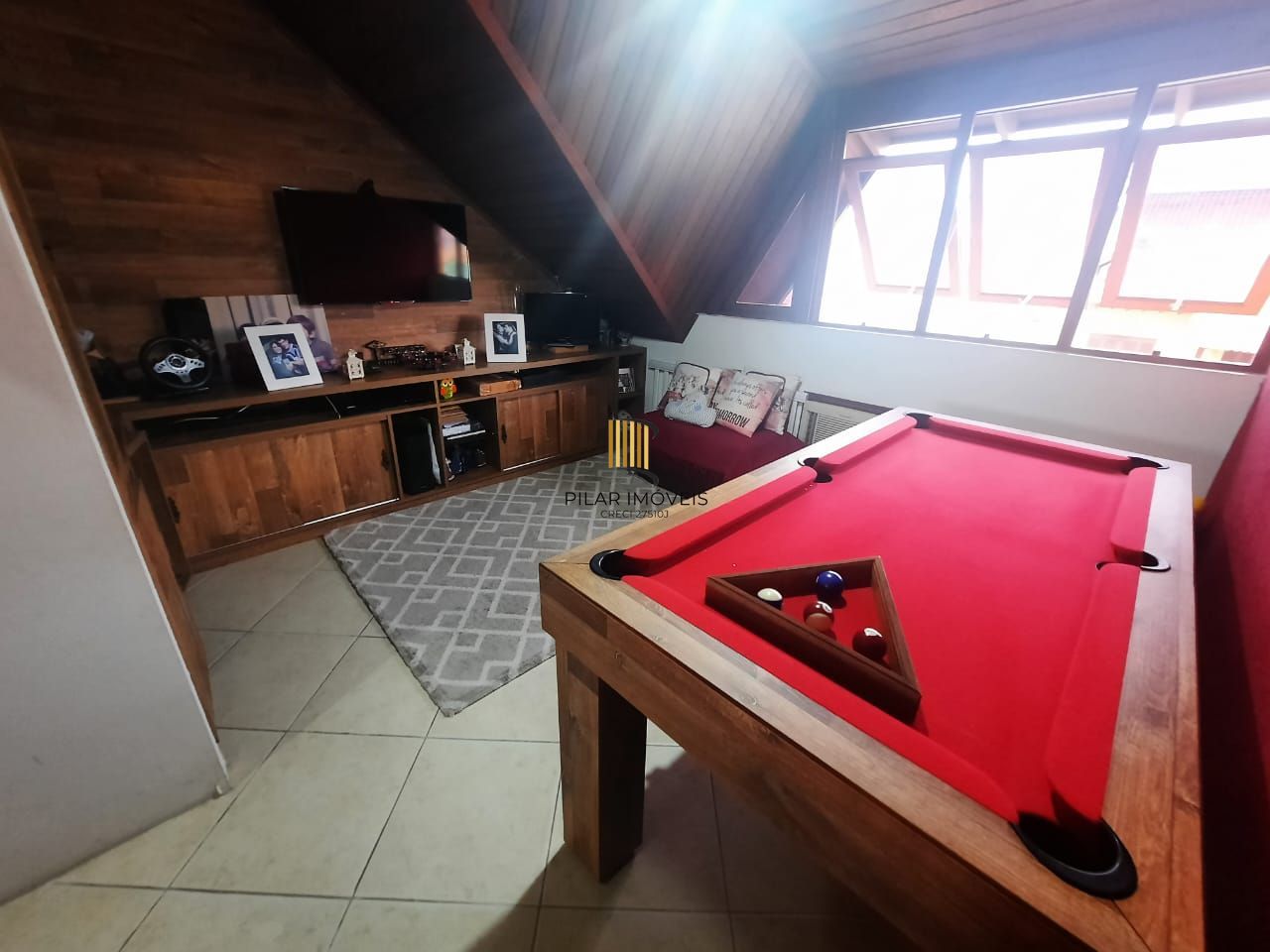 Casa em Condomínio, 131m², 2 dormitórios, 1 vaga no bairro Cavalhada