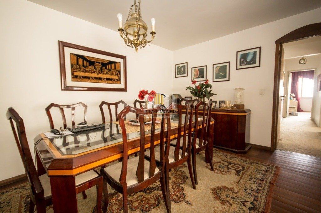 Cobertura para Venda - 237.88m², 3 dormitórios, sendo 1 suites, 2 vagas - Moinhos de Vento