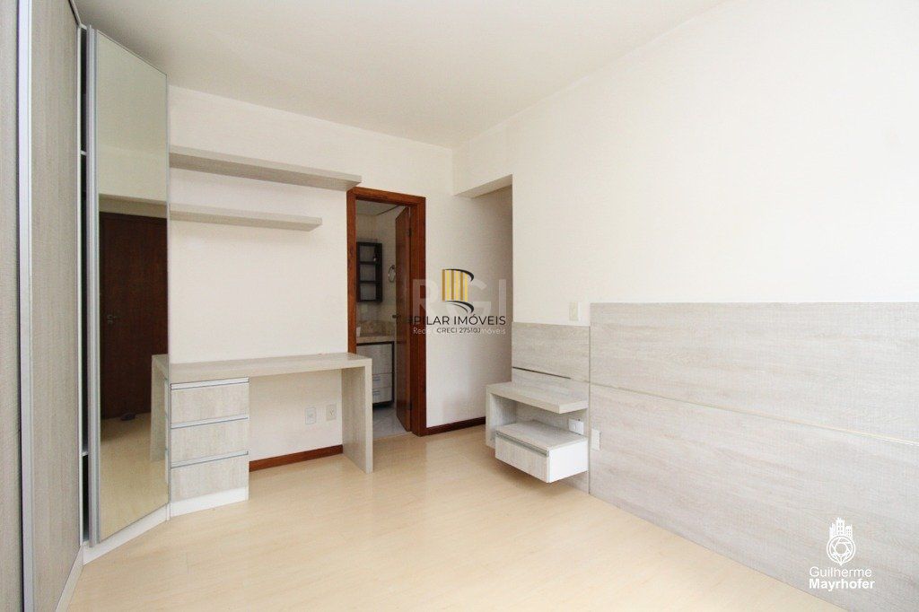 Apartamento para Venda - 100.55m², 3 dormitórios, sendo 1 suites, 2 vagas - Moinhos de Vento