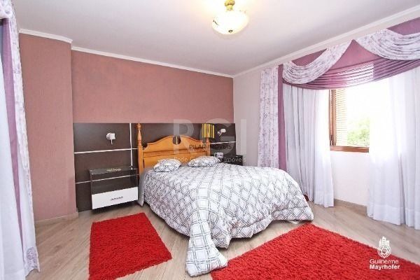 Excelente casa de 189m² com 3 dormitórios.