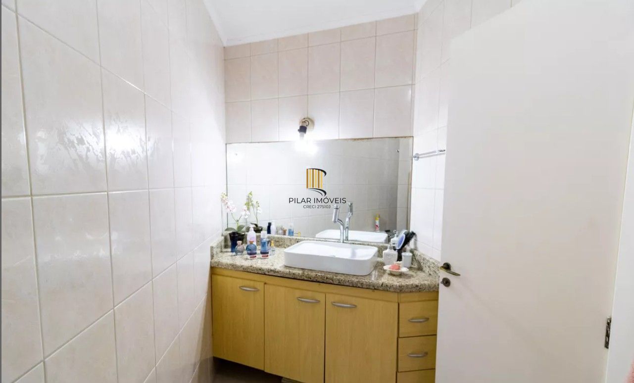 Casa 3 dormitórios Bairro Nonoai Porto Alegre