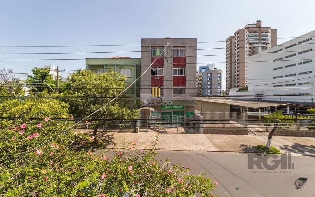 Casa de 127m², bairro menino deus