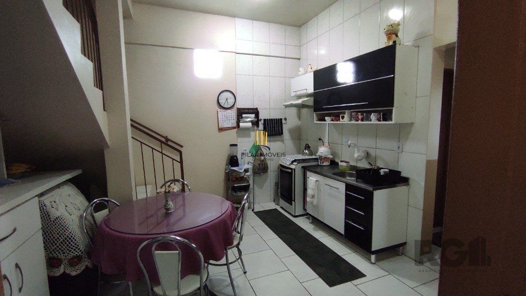 Casa 2 Dormitório(s) Bairro Vila São José