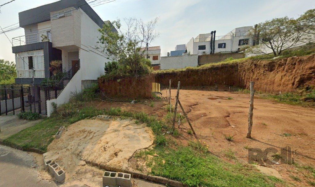 Terreno no bairro Guarujá - Pilar Imóveis