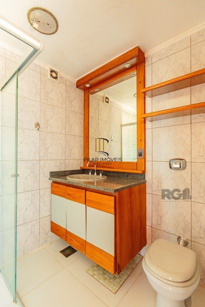 Casa 3 dormitórios no bairro Nonoai