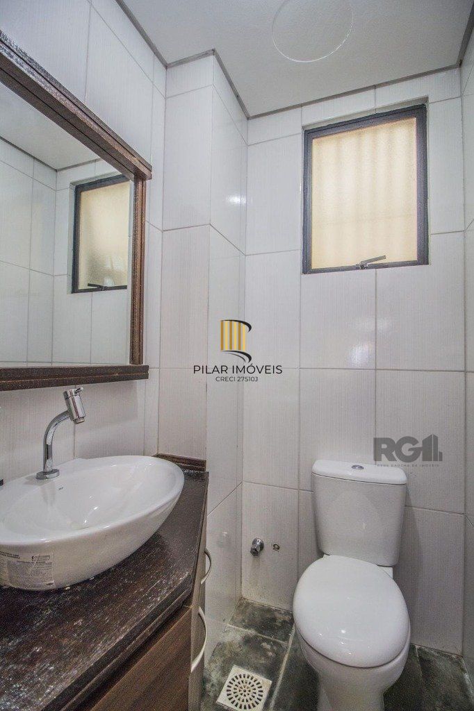 Sala comercial de 44,10m², semi mobiliada, no bairro Independência 