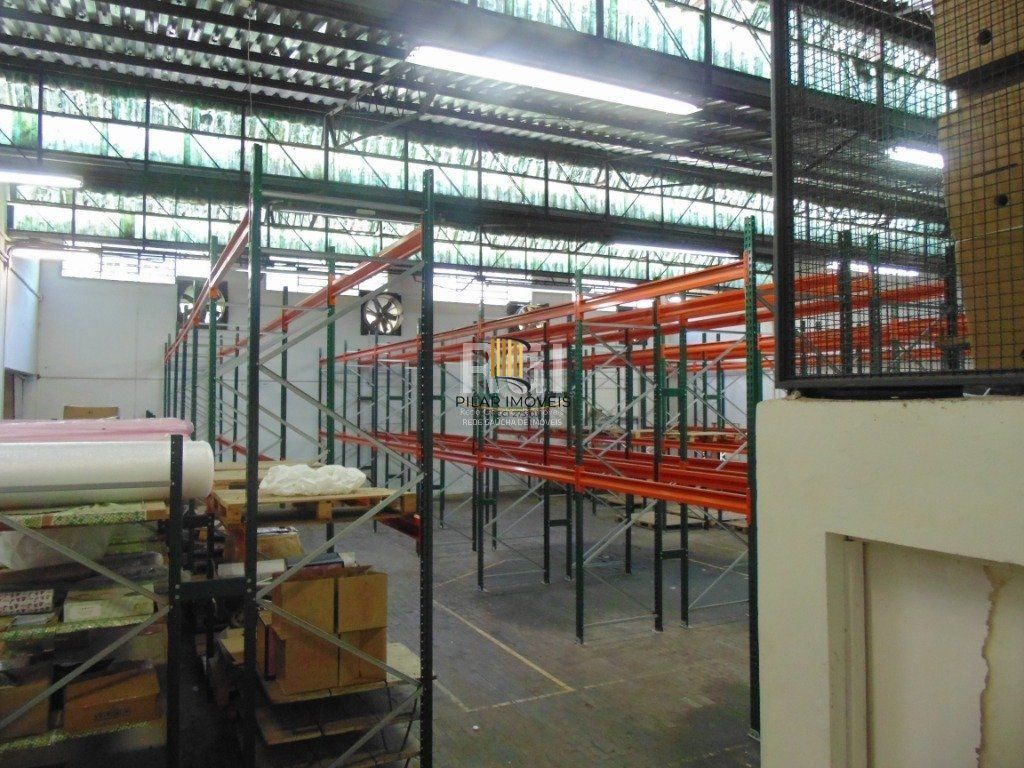 Predio para Venda - 2000m², 0 dormitórios, Teresópolis