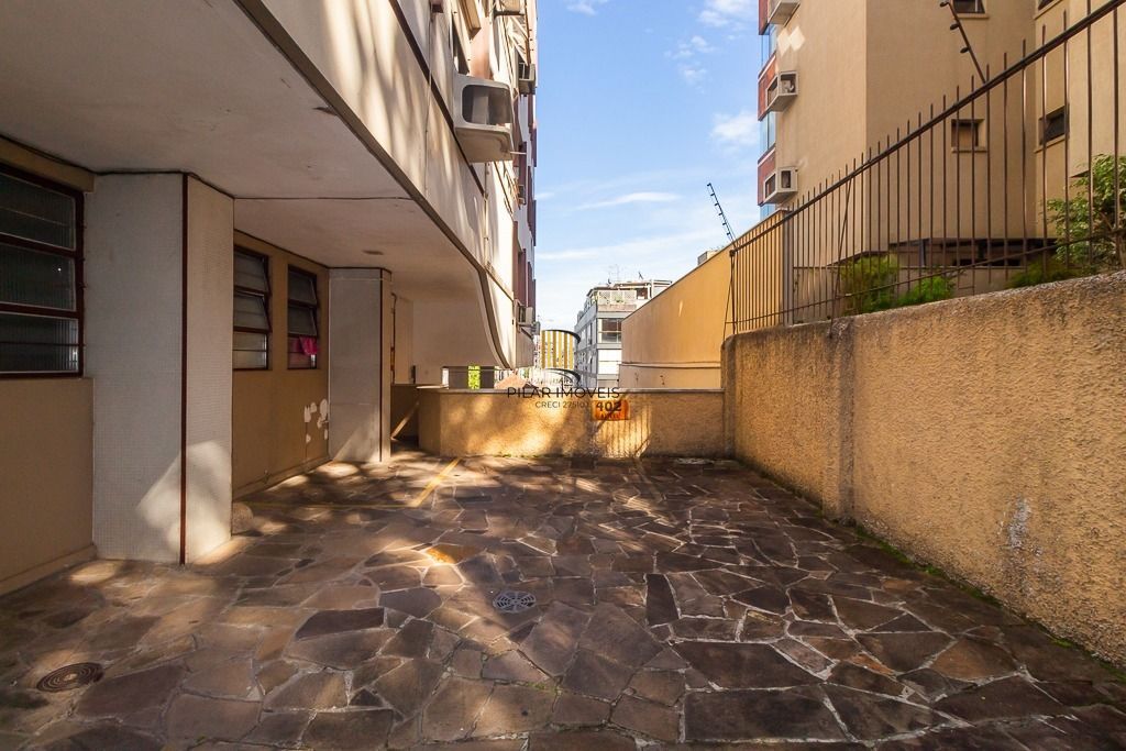 Apartamento à venda com 2 quartos 73 m²