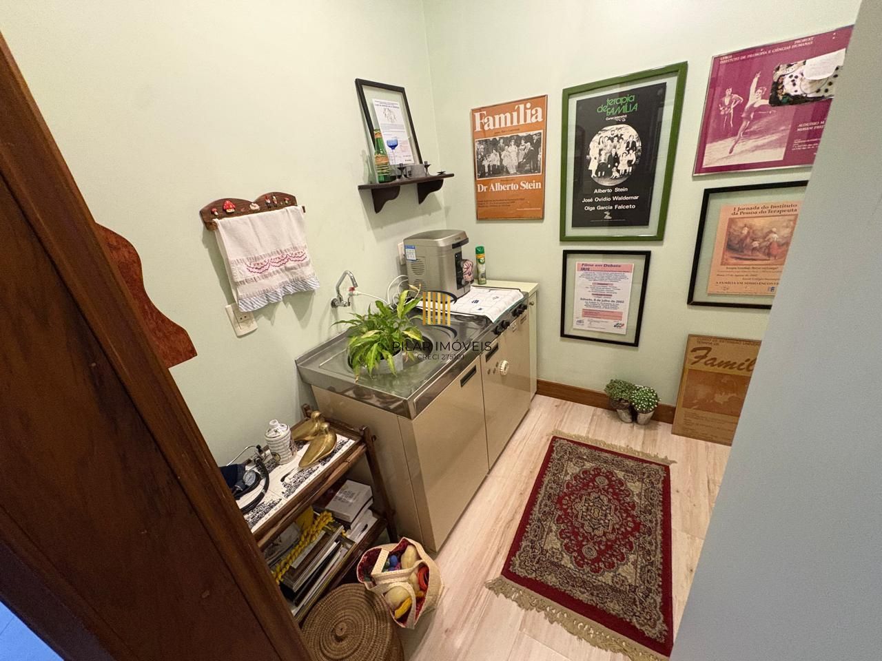 Sala comercial no bairro Três figueiras