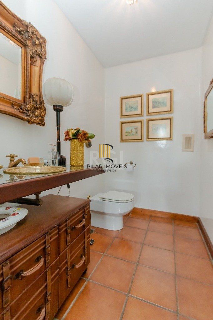 Casa De 602m²,  Bairro Bela Vista