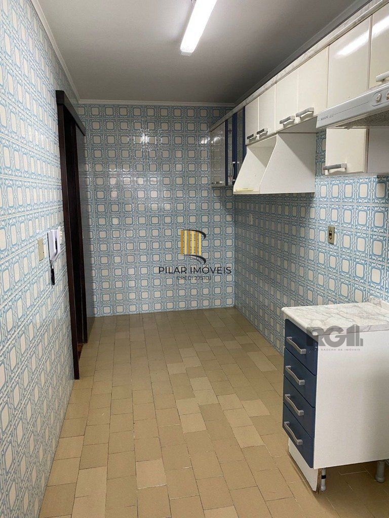 Apartamento 3 dormitórios no bairro Vila Ipiranga
