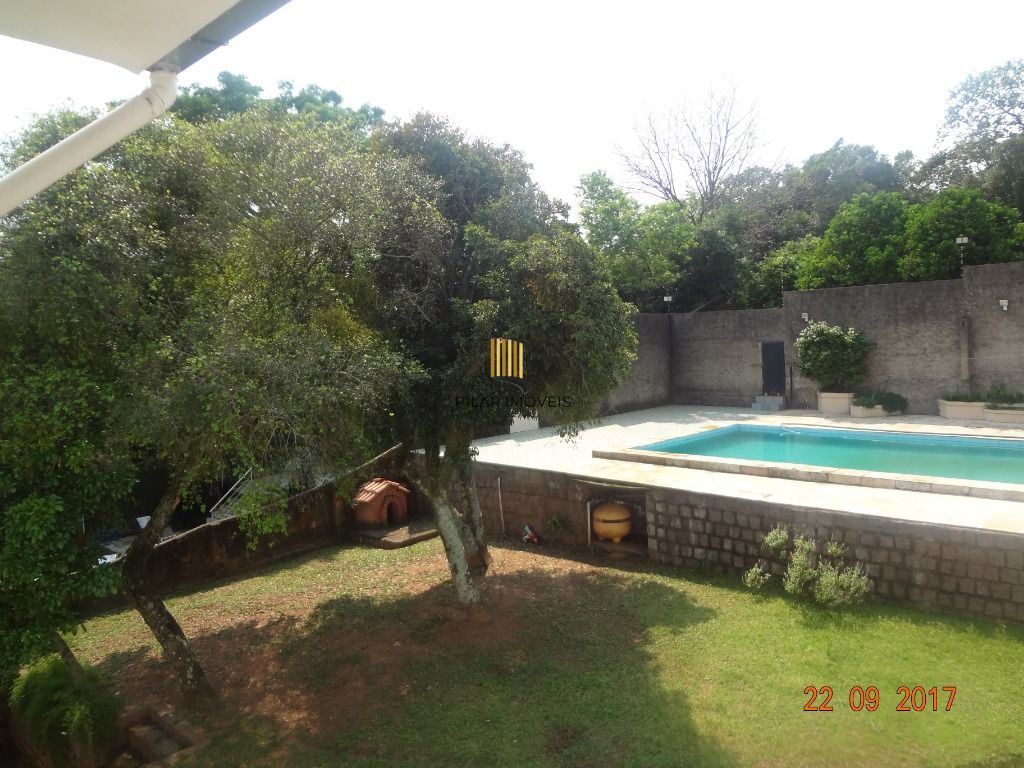 Casa para Venda - 365m², 4 dormitórios, sendo 2 suites, 6 vagas - Nonoai
