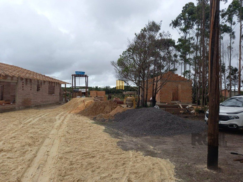 Sítio 3 dormitórios no bairro Caravagio
