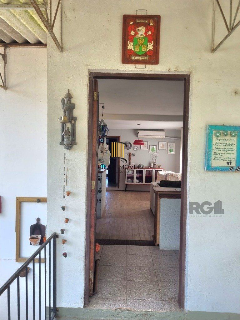 Casa 5 dormitórios no bairro Cavalhada