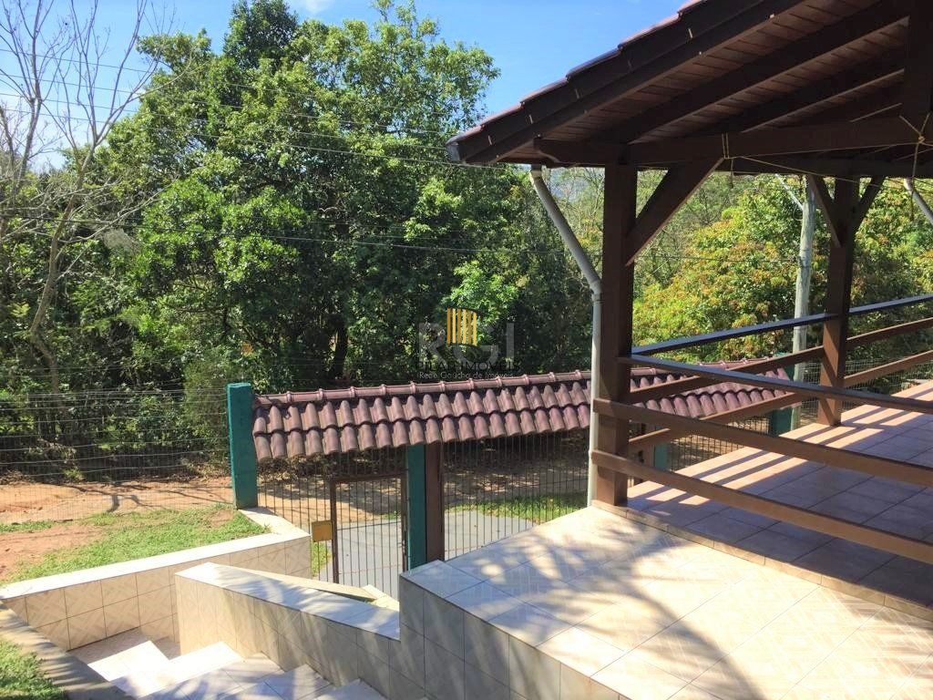 Casa para Venda - 200m², 3 dormitórios, sendo 1 suites, 2 vagas - Hípica