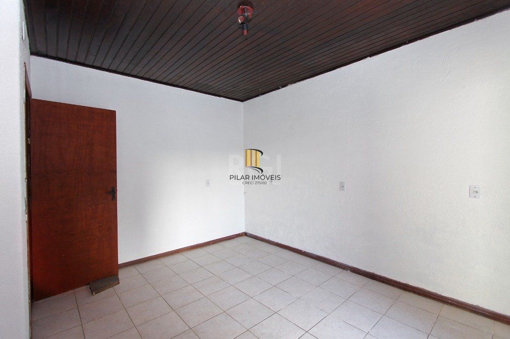 Casa para Locação/Aluguel - 240m², 4 dormitórios, 6 vagas - Nonoai