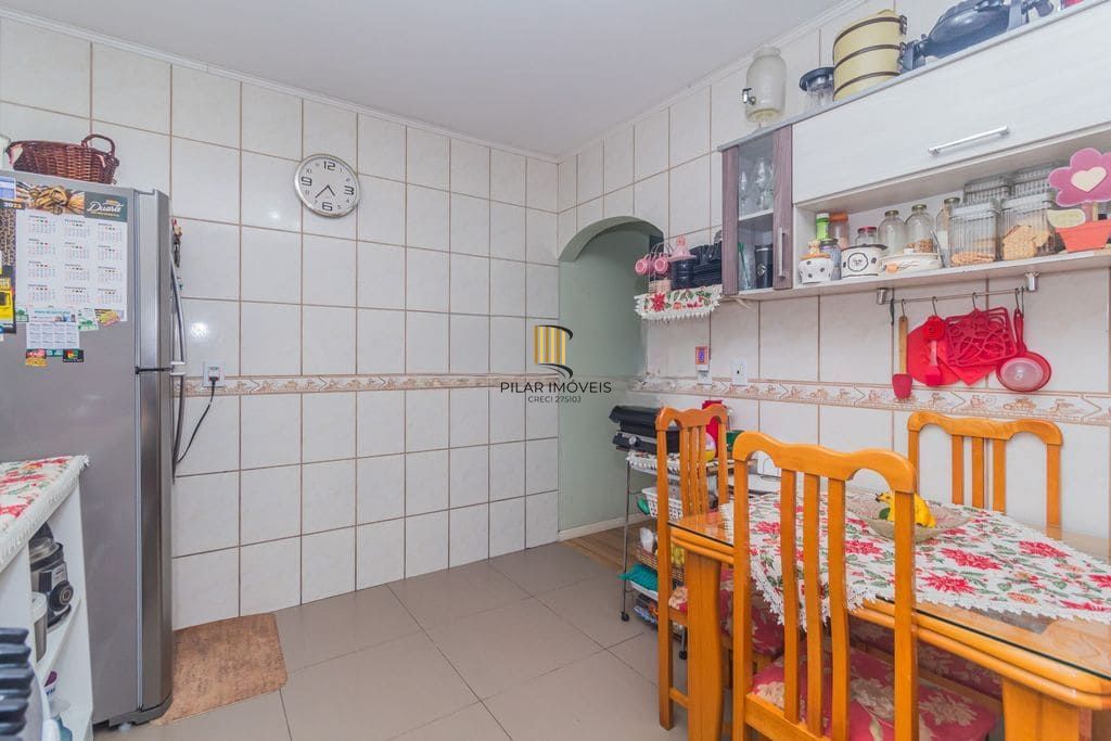 Casa 3 dormitórios à venda no Bairro Passo das Pedras