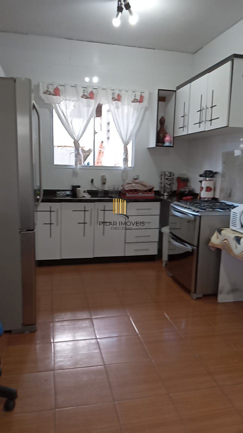 Casa 2 dormitórios no bairro Teresópolis