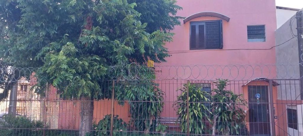 Casa 3 dormitórios no bairro Teresópolis
