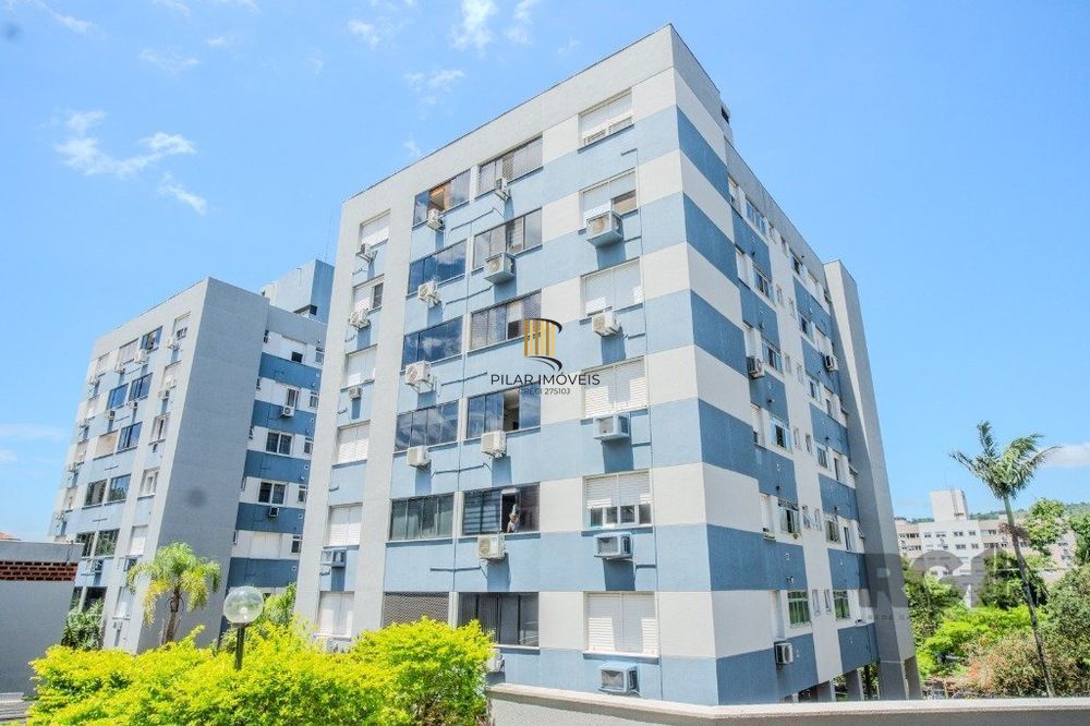 Apartamento 2 dormitórios, 1 vaga coberta no Bairro Teresópolis.