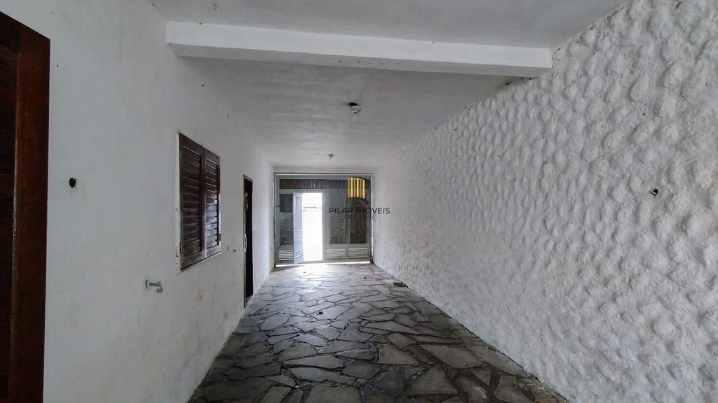 Casa de 2 dormitórios à venda no Bairro Chapéu do Sol - Porto Alegre