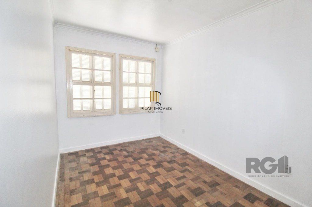 Casa 3 dormitórios no bairro Teresópolis