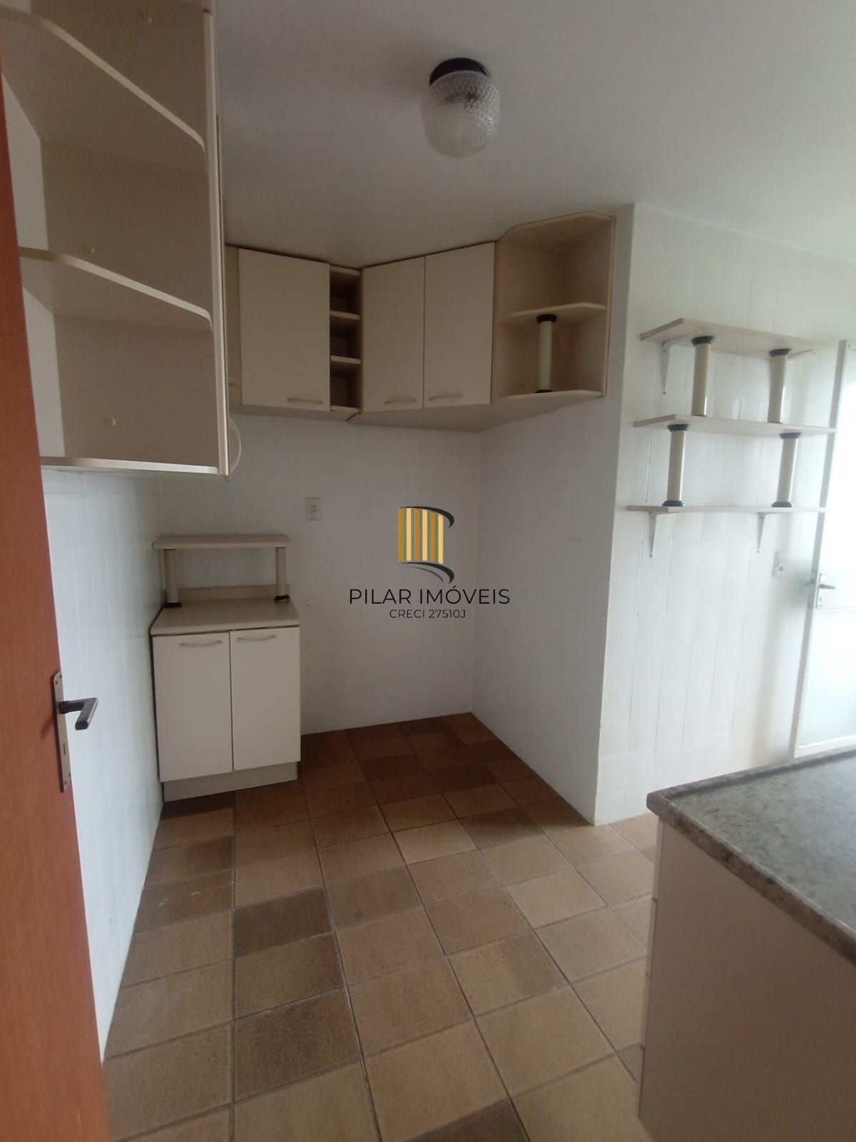 Apartamento para Venda - 61.76m², 2 dormitórios, Teresópolis