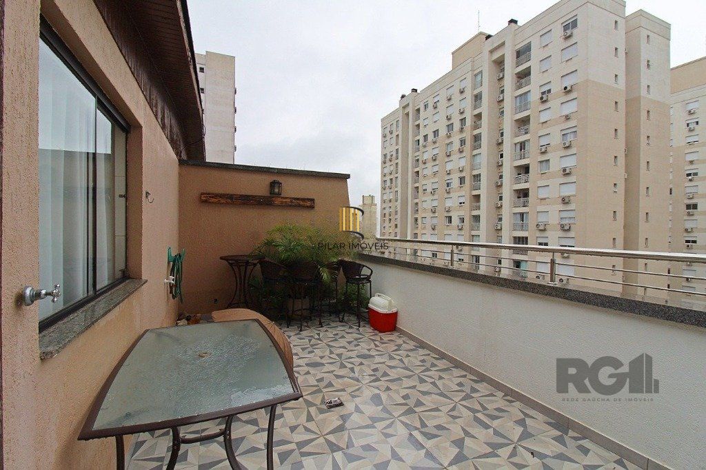 Cobertura à venda com 4 quartos 152 m²