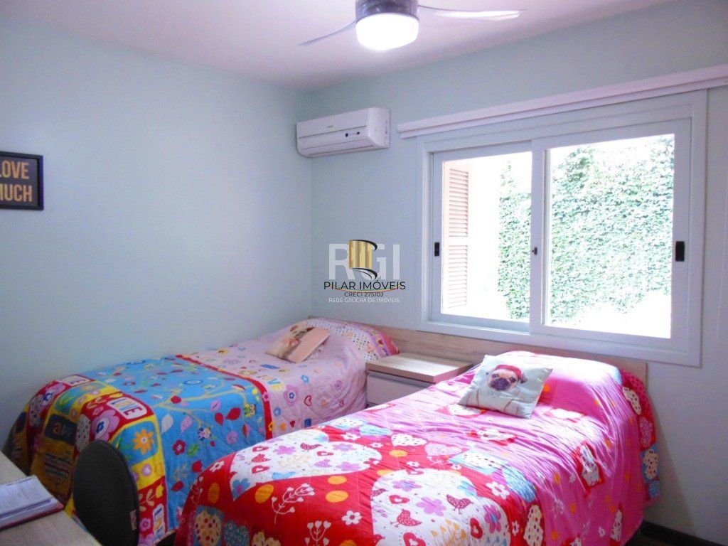Casa Condominio para Venda - 190.4m², 3 dormitórios, sendo 1 suites, 4 vagas - Nonoai