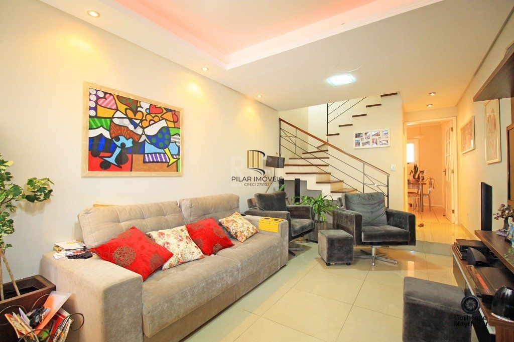 Casa Condominio para Venda - 131m², 3 dormitórios, sendo 1 suites, 2 vagas - Teresópolis