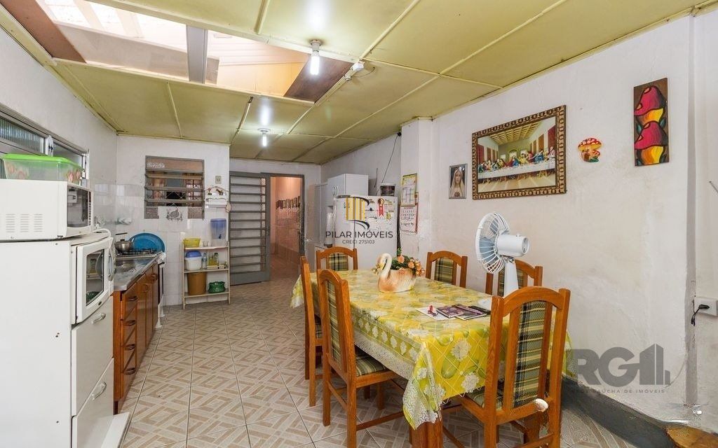Casa de 127m², bairro menino deus