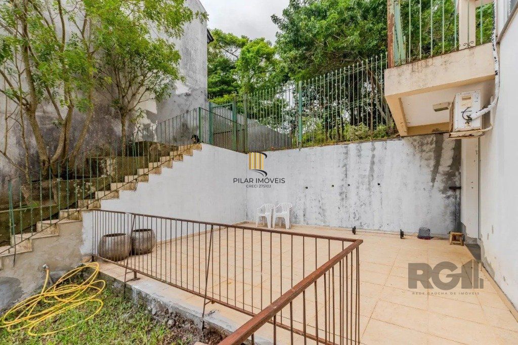 Casa com 3 dormitórios no bairro Jardim Isabel