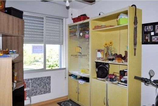 Apartamento 3 dormitórios no bairro Cristal