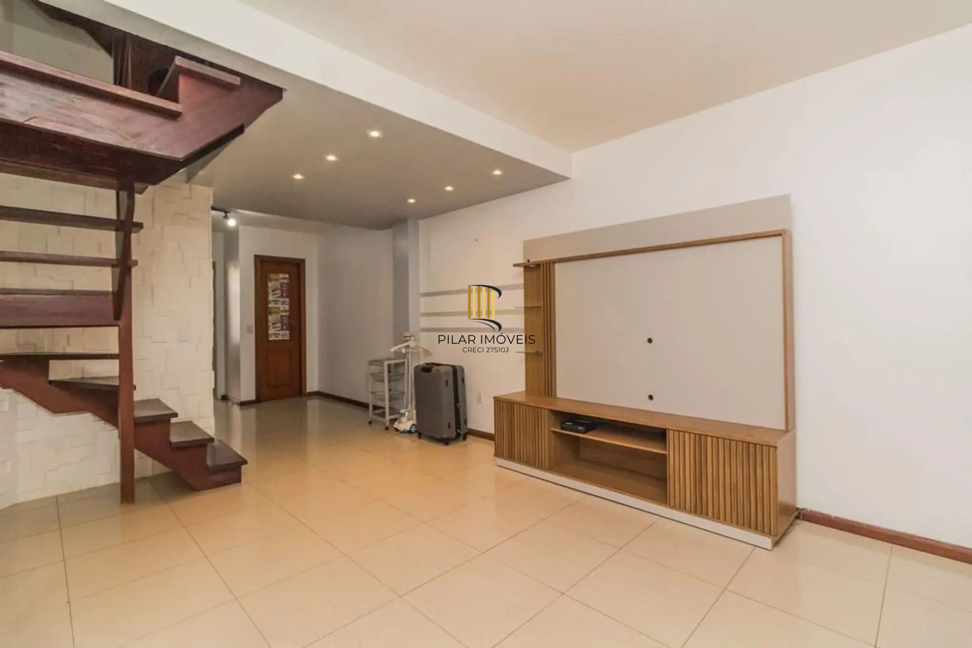 Casa em Condomínio de 3 dormitórios, no Bairro Ipanema - Pilar Imóveis