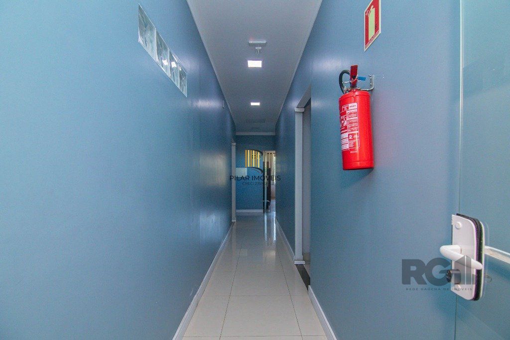 Prédio Comercial no bairro Cavalhada
