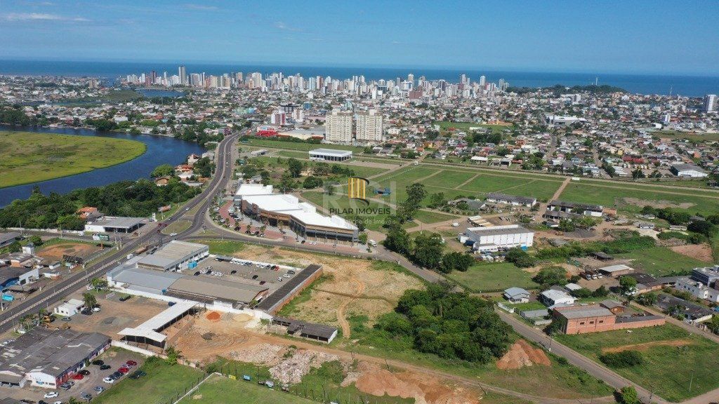Terreno no bairro Beira Mar