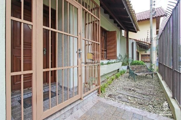 Excelente casa de 189m² com 3 dormitórios.
