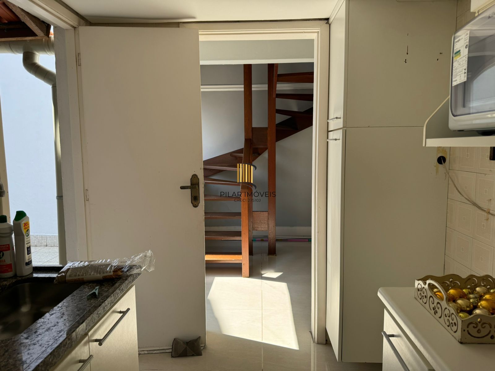 Casa em Condomínio Fechado, bairro Cavalhada