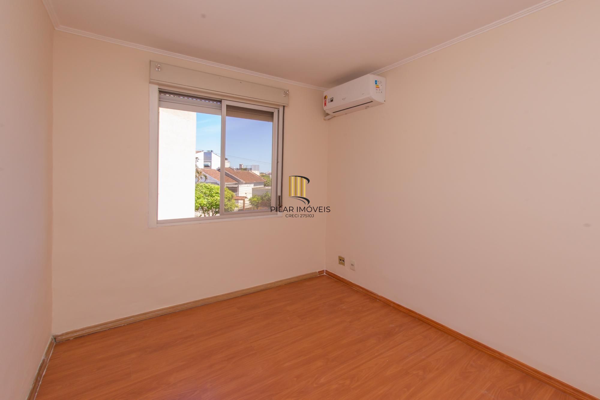 Cobertura de 02 dormitorios no bairro Medianeira- Porto Alegre /RS