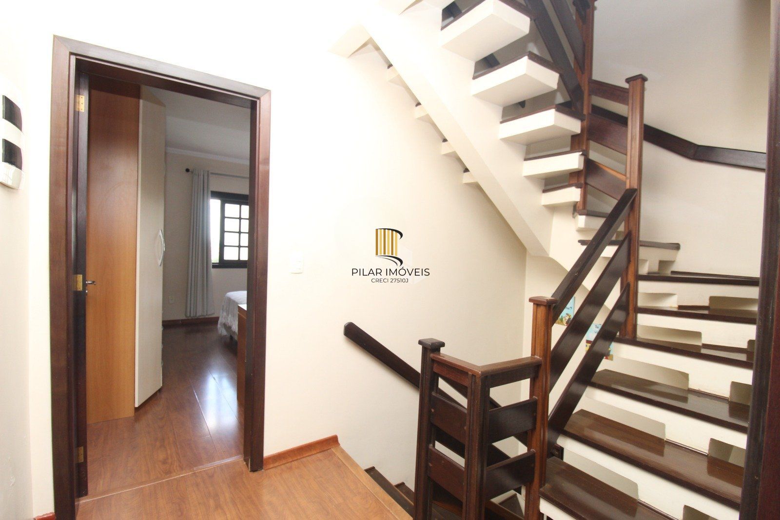 Casa de 180m² com 3 dormitórios  no bairro Ecoville, Porto Alegre