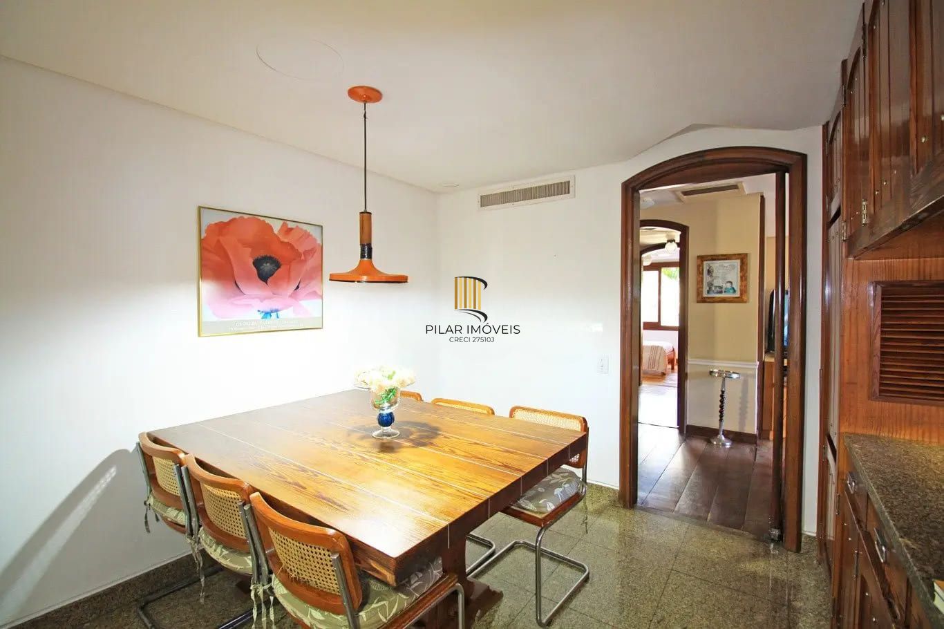 Apartamento Garden de 3 dormitórios à venda no Bairro Petrópolis.