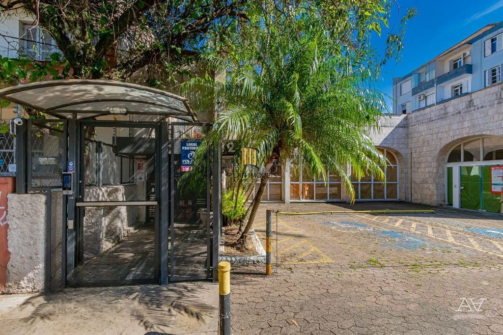 Cobertura 1 dorm à venda Rua Vicente da Fontoura, Santana - Porto Alegre